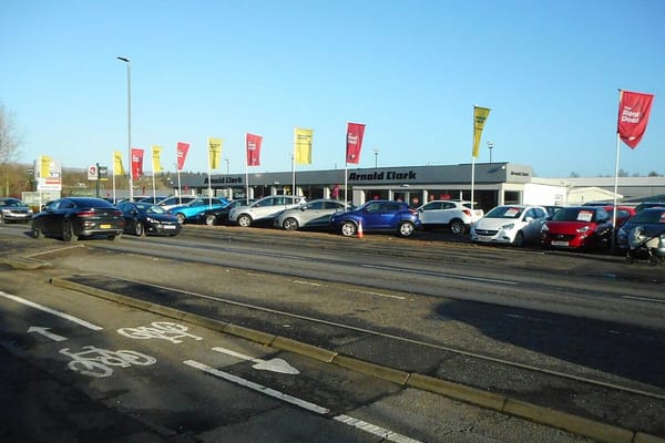 Company Car Tax in 2026/27: Why the Electric Rate Rose to 4% and What It Means for Your Next Order